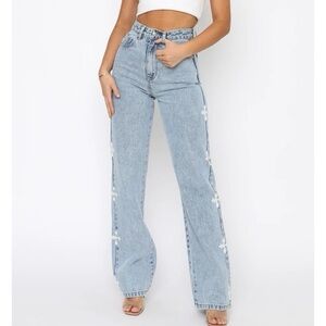 NWT Whitefox Boutique Unbothered Jeans in Small